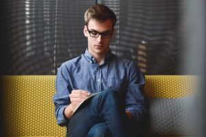 Read more about the article How to Start a Profitable Business from Scratch?