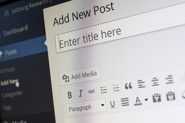 You are currently viewing How to Overcome the Fear of Writing Your First Blog Post